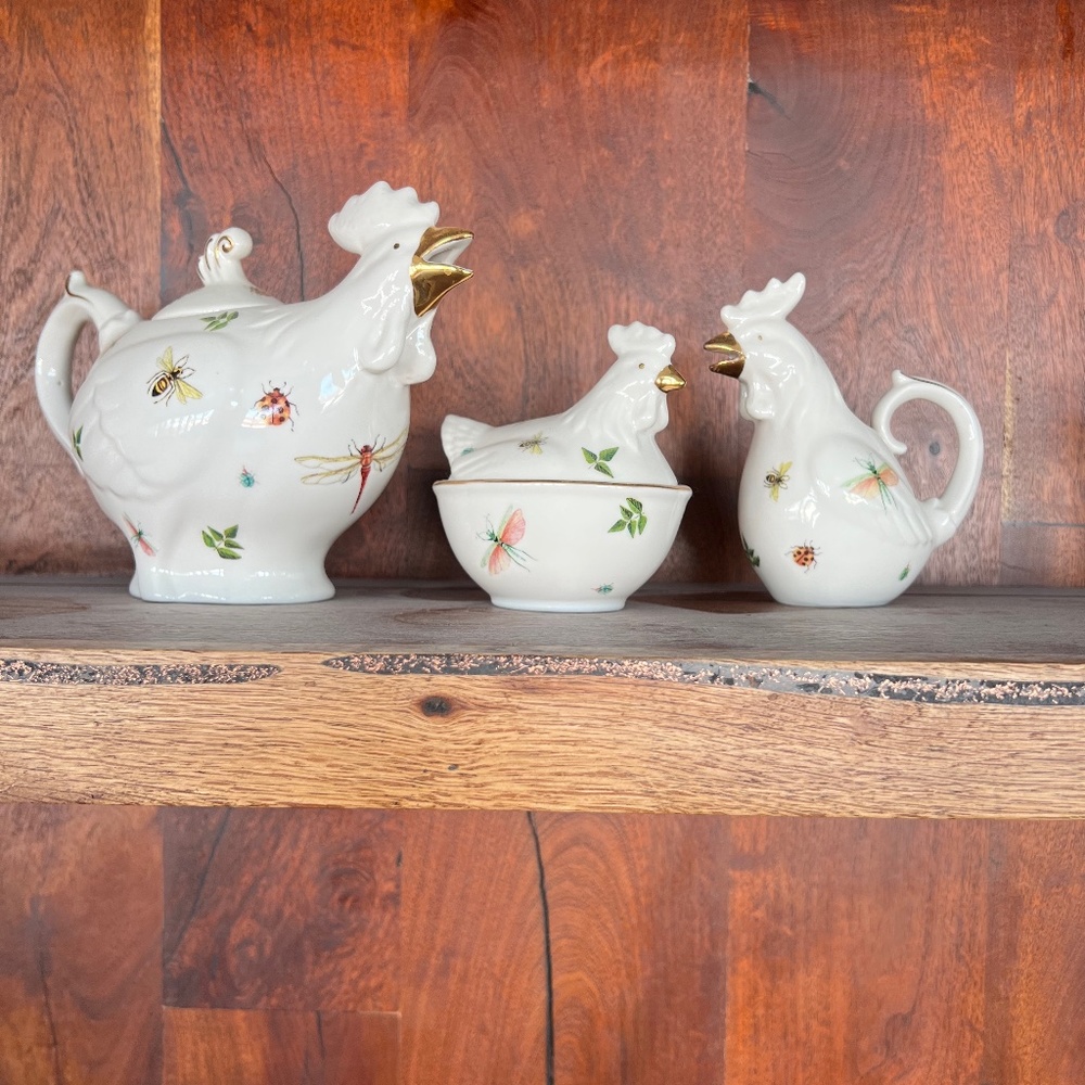 Rooster Ceramic Tea Set